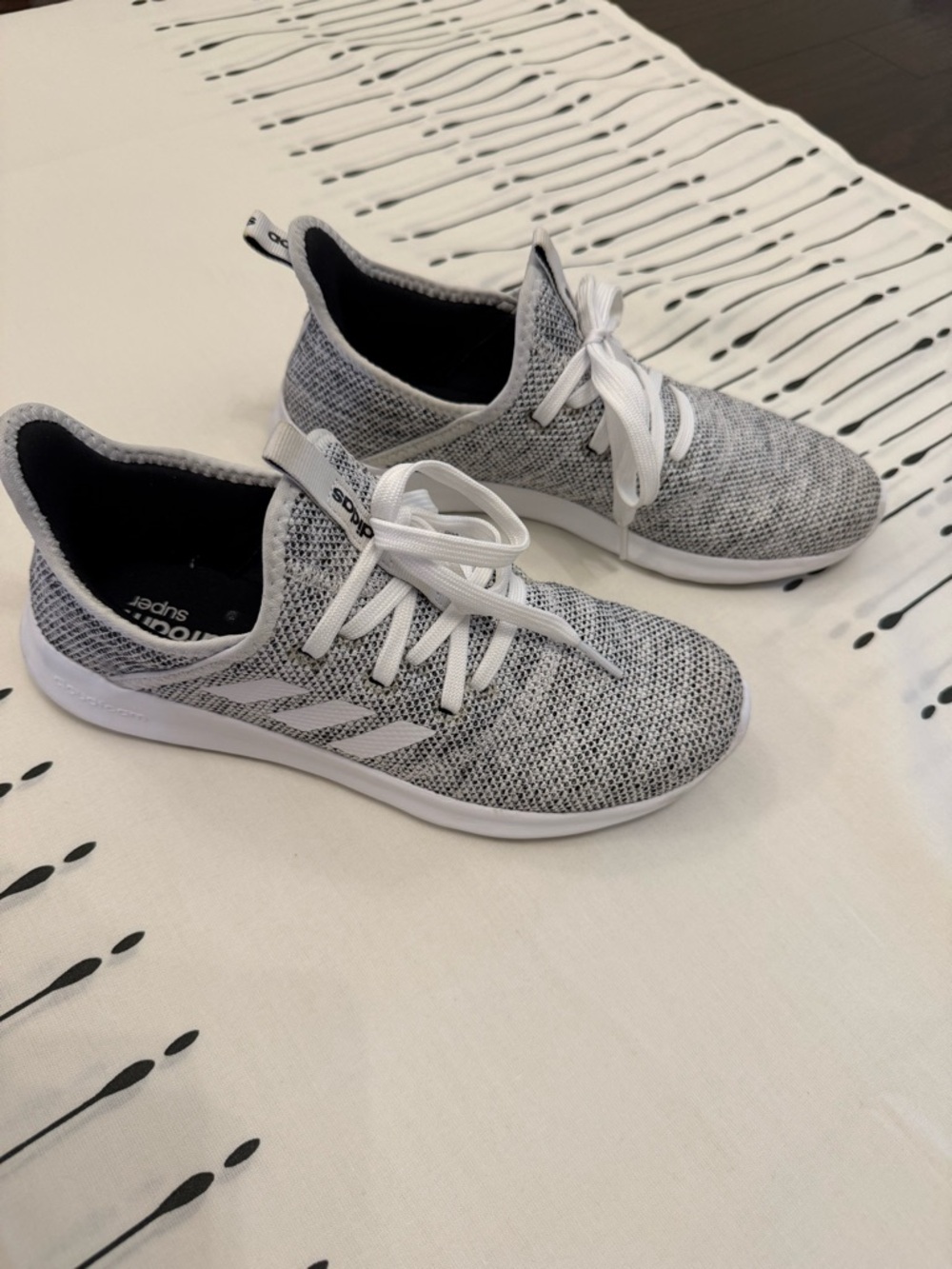 adidas women ‘s cloudfoam pure DB0695 Grey and White Knit Lace-Up Sneakers